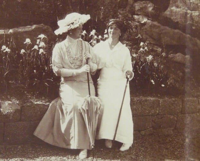 Александра Фёдоровна с дочерью Ольгой Николаевной