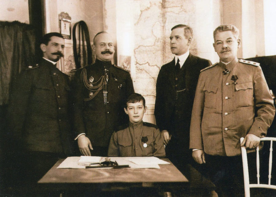 Цесаревич Алексей с учителями