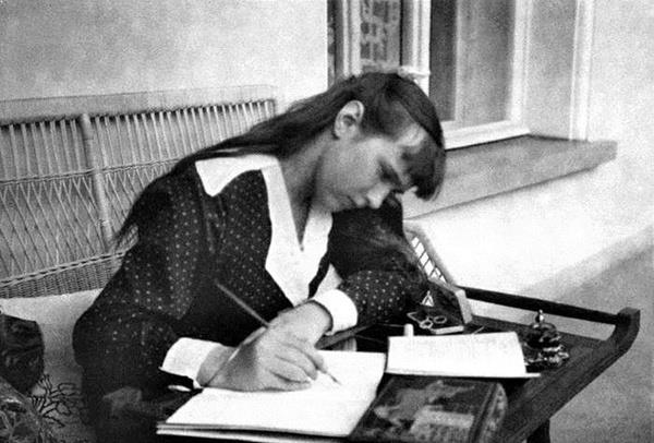 Великая Княжна Анастасия Николаевна