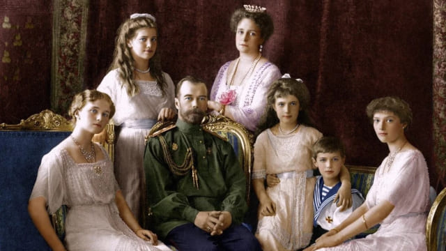 Кто тут в цари последний? Историки насчитали почти 230 самозванцев: 28 «великих княжон Ольг», 33 «Татьяны», 53 «Марии», 34 «Анастасии» и 81 «Алексей»