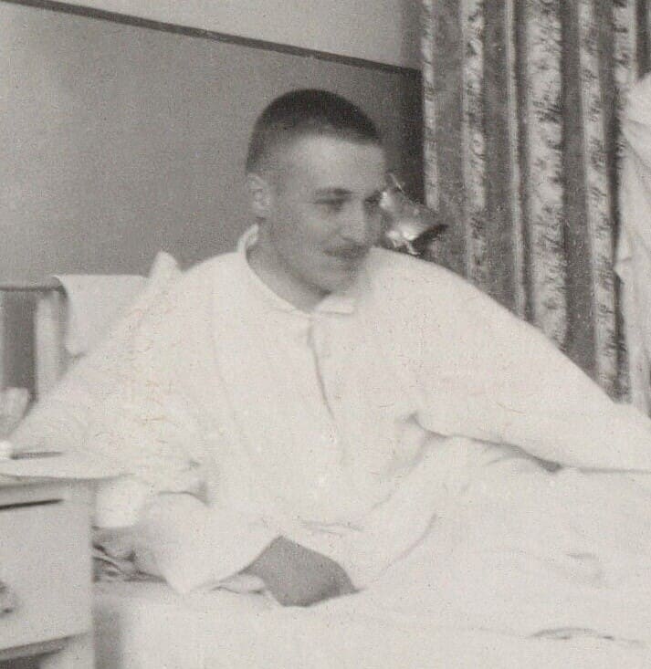 Штаб-ротмистр Дмитрий Малама в лазарете Царского Села