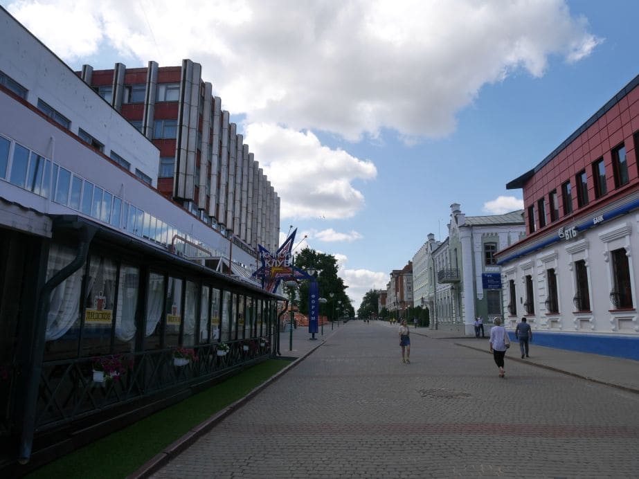 ул. Ленинская (Б. Садовая) — пешеходный Бродвей Могилева