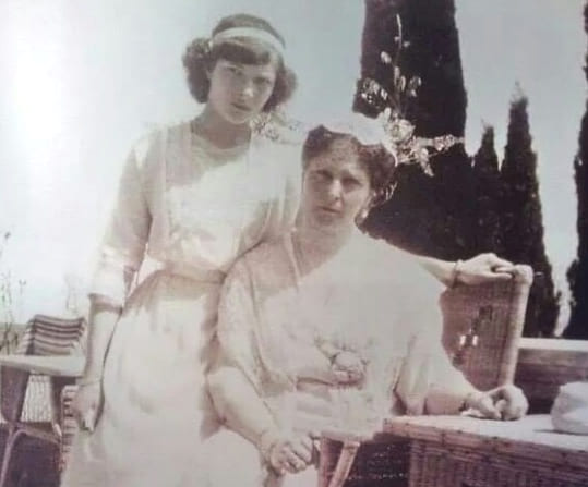 Александра Фёдоровна с дочерью Татьяной Николаевной