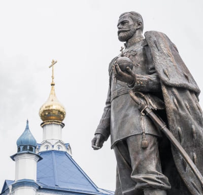 Памятник Николаю II в селе Санино Петушинского района